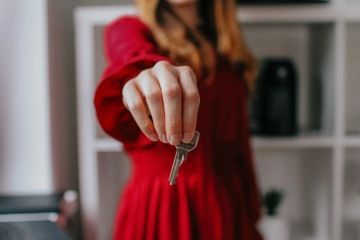 komplexný proces predaja, prenájmu či kúpy nehnuteľností